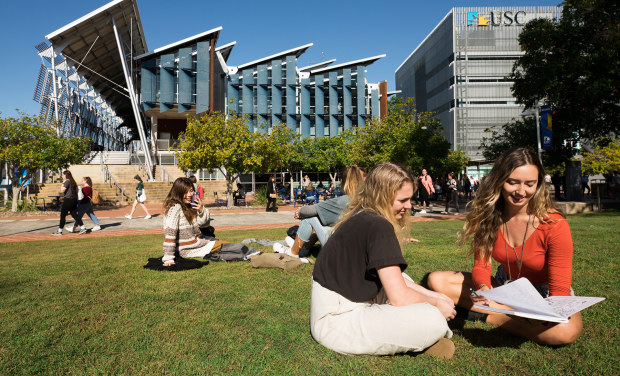 Australian University Campus Life