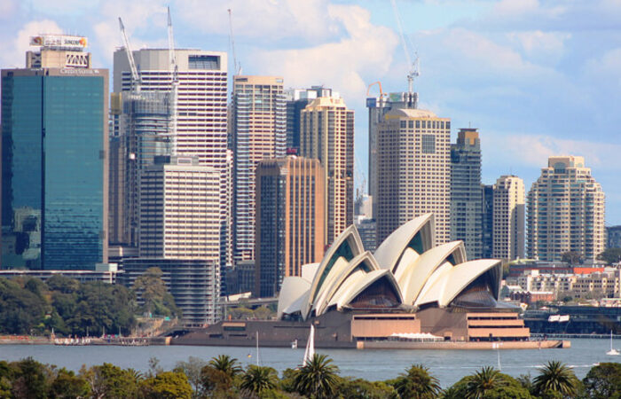 How long does it take to immigrate to Australia?