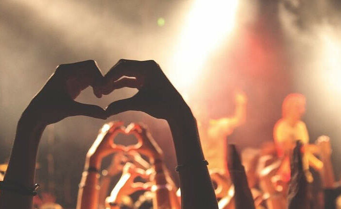 Are there any visa options for artists and entertainers in Australia