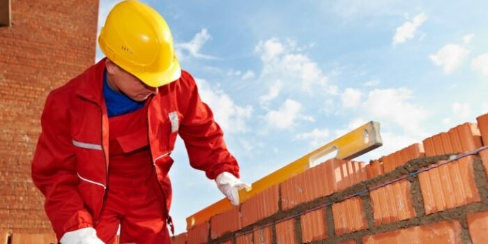 What are the requirements for skilled migration to Australia as a tradesperson