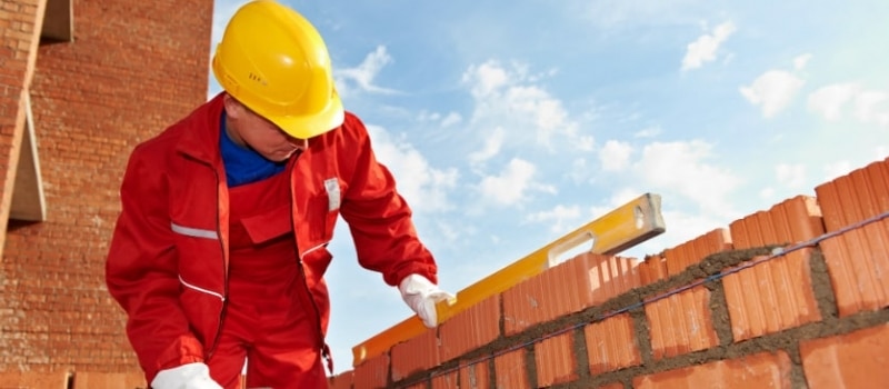 What are the requirements for skilled migration to Australia as a tradesperson