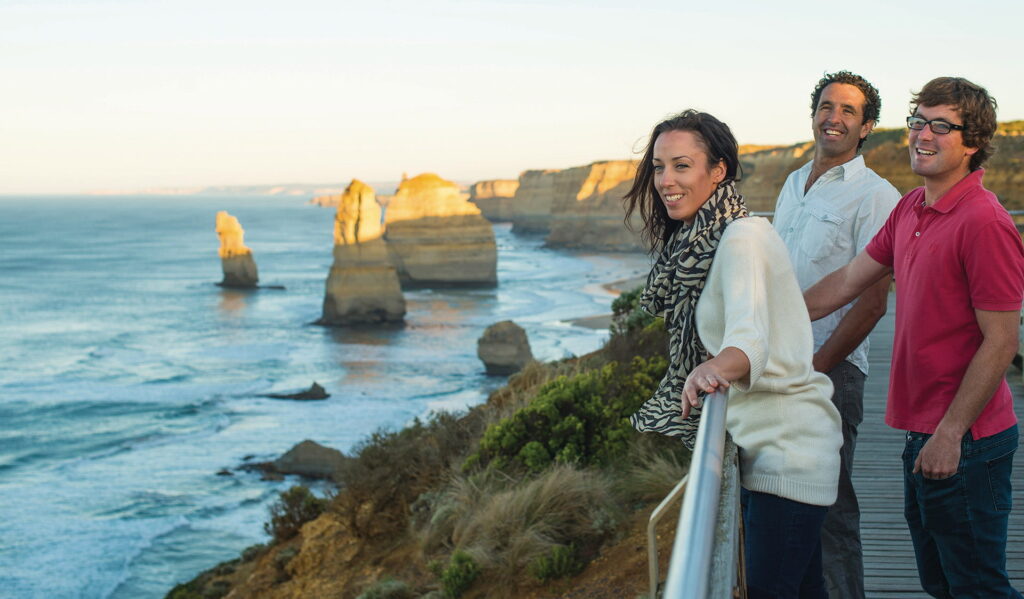 12 Rocks Look Out Twelve Apostles visitor guide - Australia Pathways