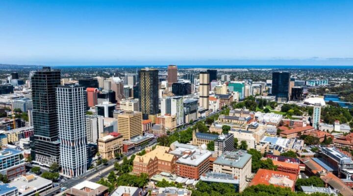 Top suburbs for singles in Melbourne