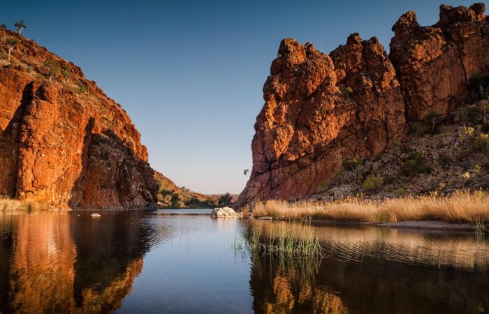 Australian cliffs and gorges