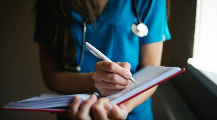 oet score for 189 visa